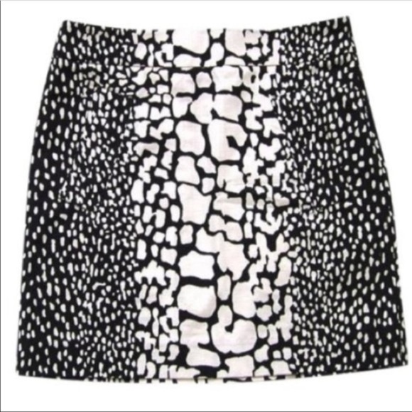 J. Crew Black & White Python Print Mini Skirt (Size: 8) - Picture 1 of 4